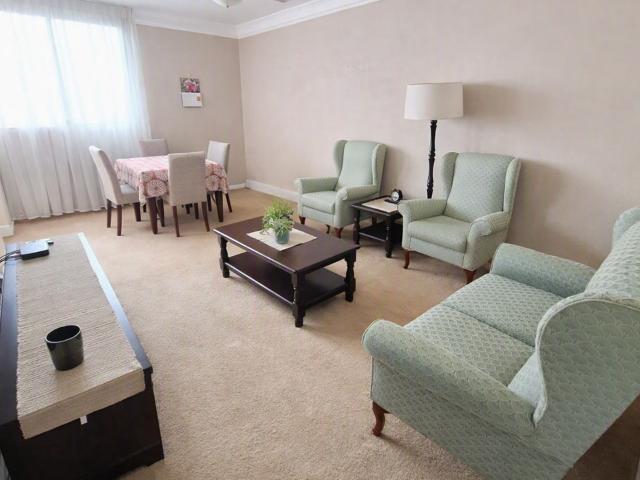 1 Bedroom Flat in North Beach