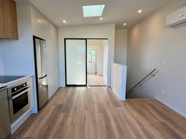 1 Bedroom, Waterloo
