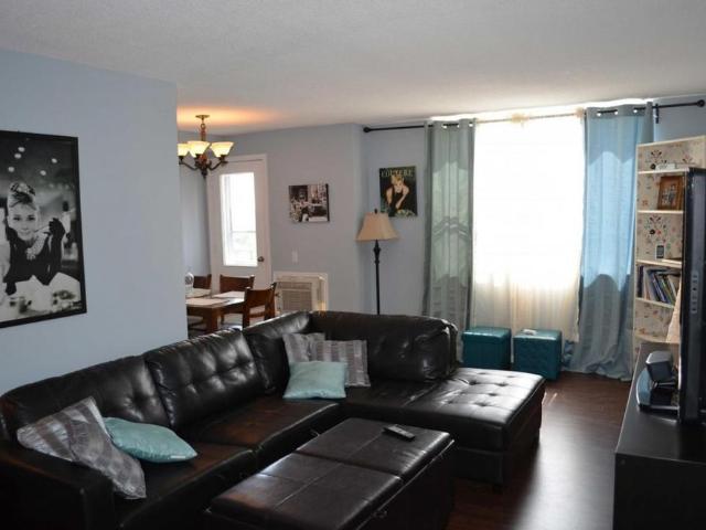 1 Bedroom With Balcony