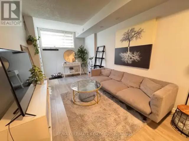 1 Bedroom Townhouse Burlington ON 101476026