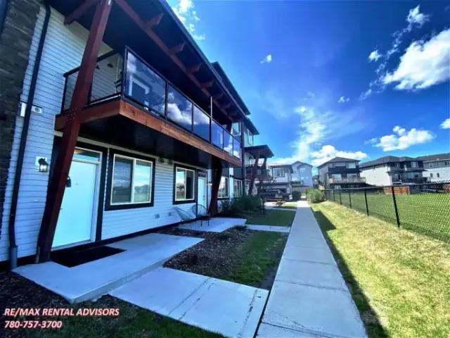 1 Bedroom Townhouse Edmonton AB 103338079