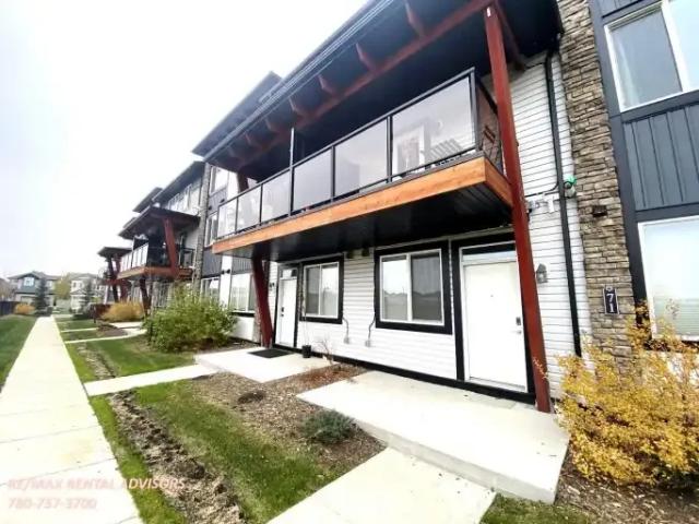 1 Bedroom Townhouse Edmonton AB 105023332