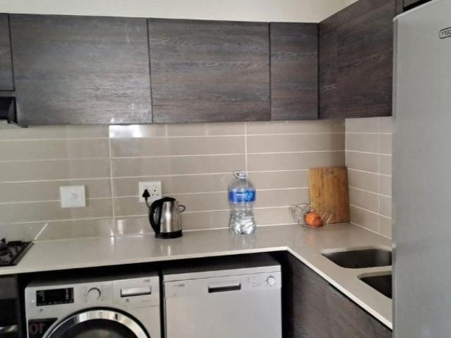 1 Bedroom Townhouse For Sale in Oakdene
