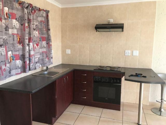 1 Bedroom Townhouse For Sale in Ormonde