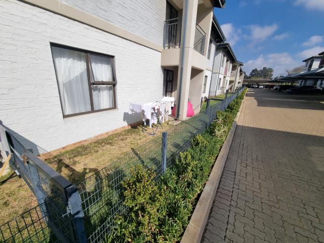 1 Bedroom Townhouse For Sale in Benoni North