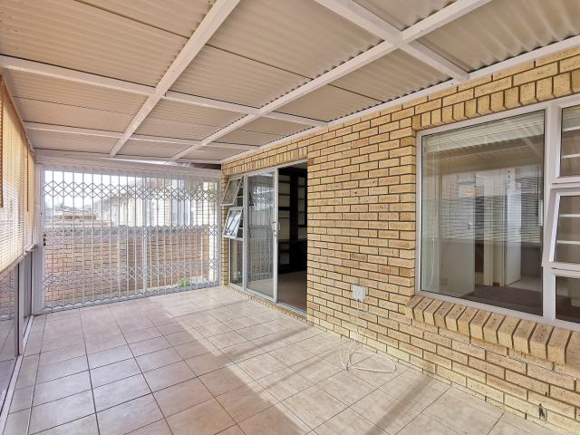 1 Bedroom Townhouse For Sale in Kabega