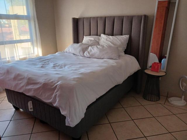 1 Bedroom Townhouse For Sale in Penina Park