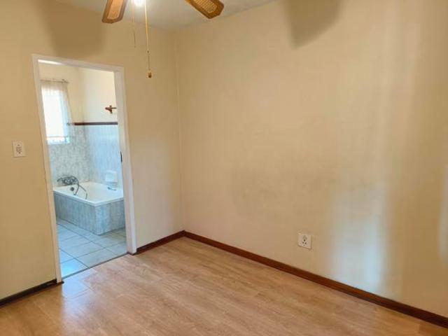 1 Bedroom Townhouse in Moreleta Park