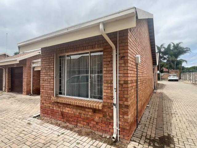 1 Bedroom Townhouse in Annadale