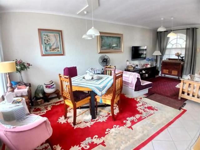 1 Bedroom Townhouse in Aston Bay
