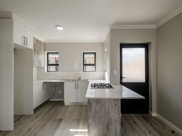 1 Bedroom Townhouse in C Place