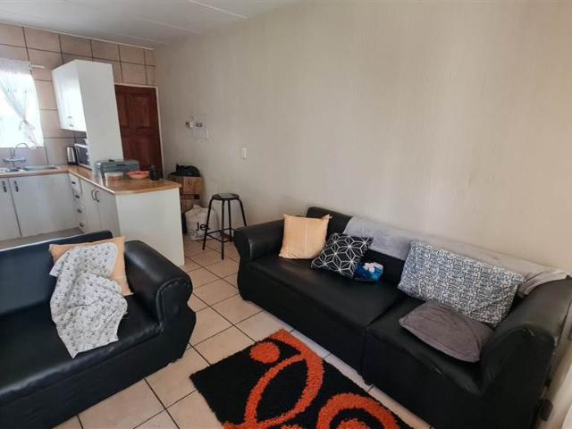 1 Bedroom Townhouse in Comet