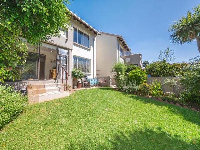 1 Bedroom Townhouse in Eden Glen
