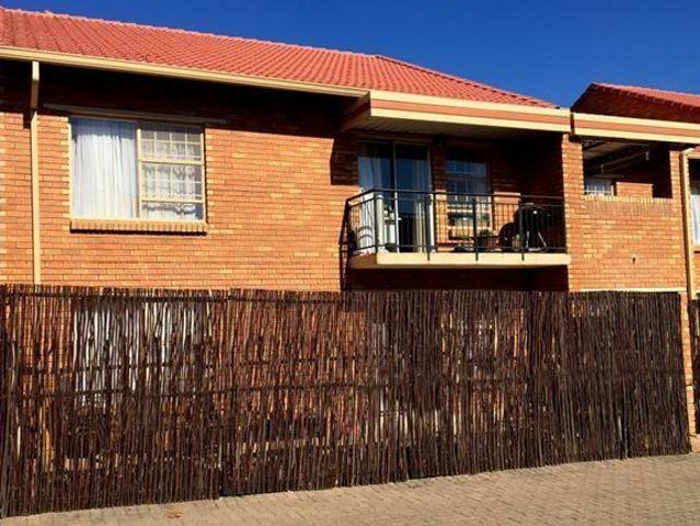 1 Bedroom Townhouse in Elarduspark