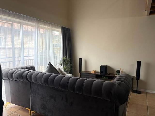 1 Bedroom Townhouse in Greenshields Park