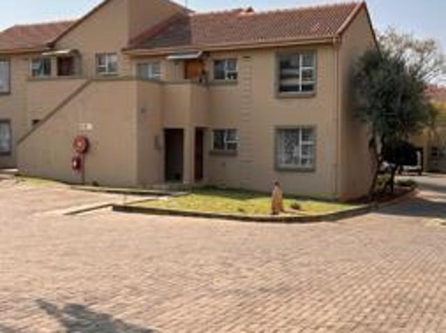 1 Bedroom Townhouse in Hazeldean