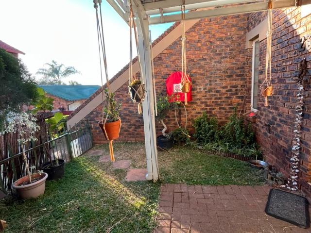 1 Bedroom Townhouse in Hennopspark