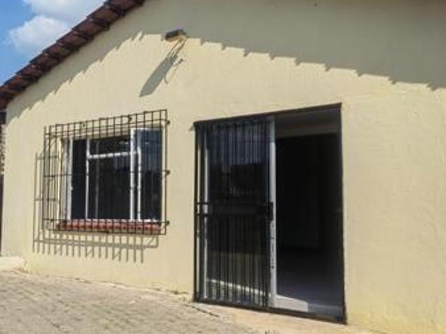 1 Bedroom Townhouse in Isandovale