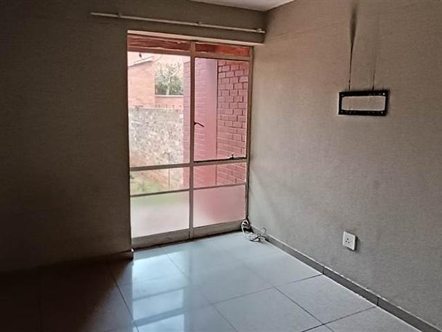 1 Bedroom Townhouse in Jeppestown