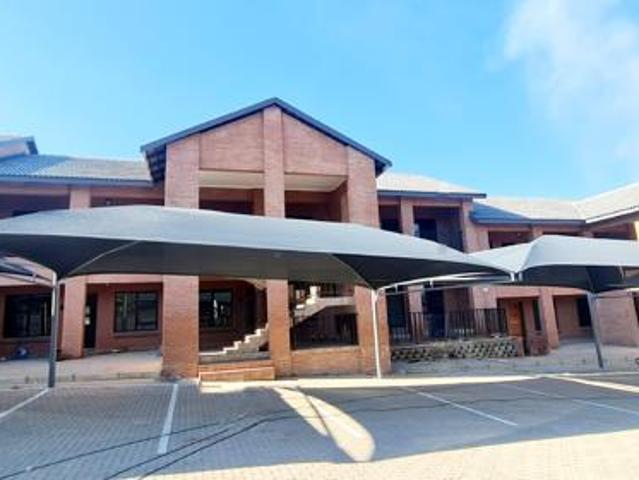 1 Bedroom Townhouse in Louis Trichardt
