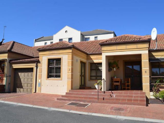 1 Bedroom Townhouse in Wellington Central