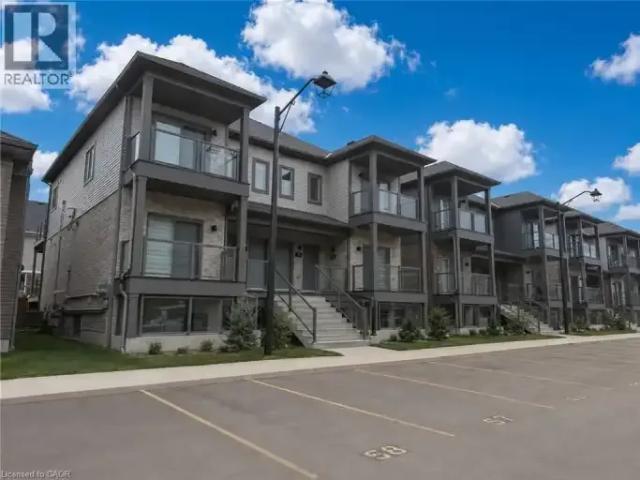 1 Bedroom Townhouse Kitchener ON 102578800