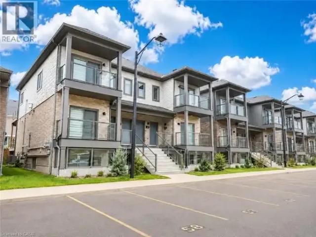 1 Bedroom Townhouse Kitchener ON 104000201