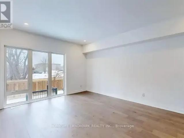 1 Bedroom Townhouse Richmond Hill ON LS102518901