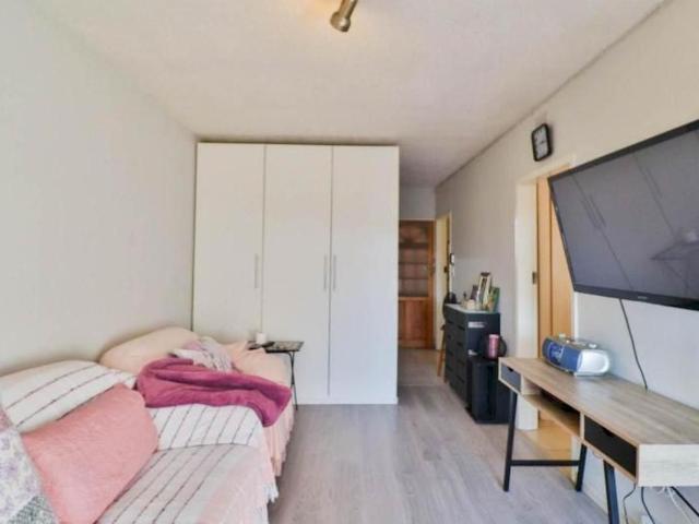 1 Bedroom townhouse sectional for sale in Edenvale Central