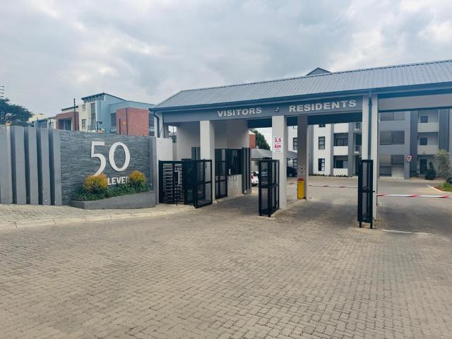1 Bedroom Townhouse To Let in Midridge Park | Waterfall Properties