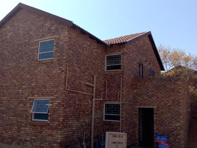 1 Bedroom Townhouse to Rent