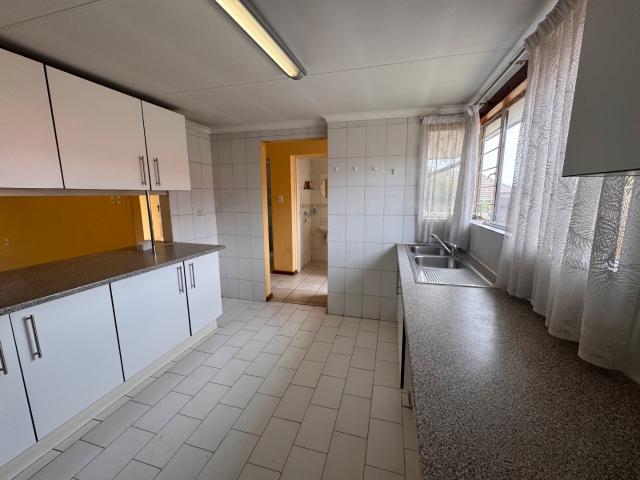 1 Bedroom Townhouse To Rent in Sonneglans