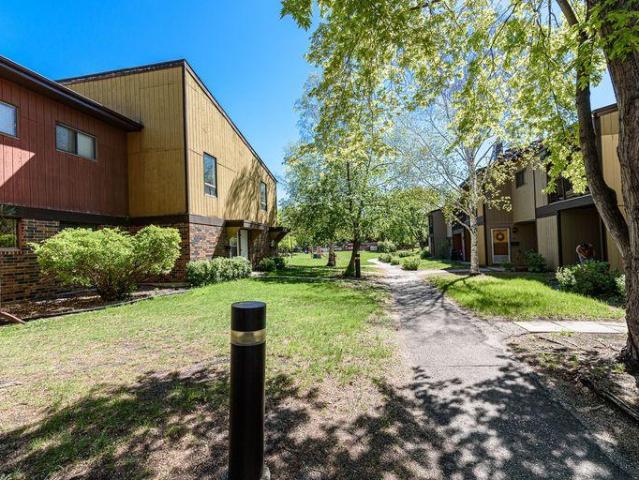1 Bedroom Townhouse Winnipeg MB LS96585672