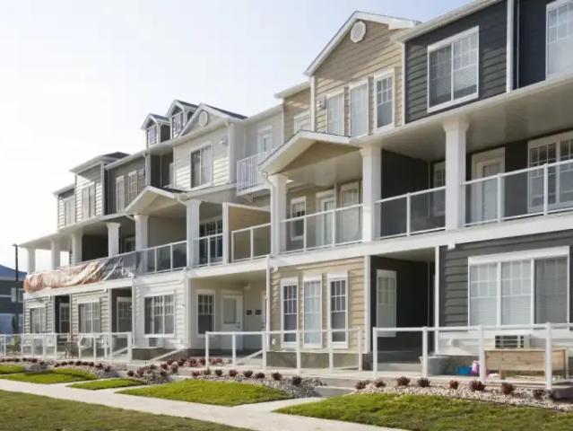 1 Bedroom Townhouse Winnipeg MB 101185384