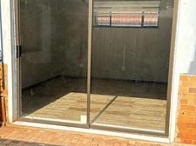 1 bedroom to rent in cyrildene