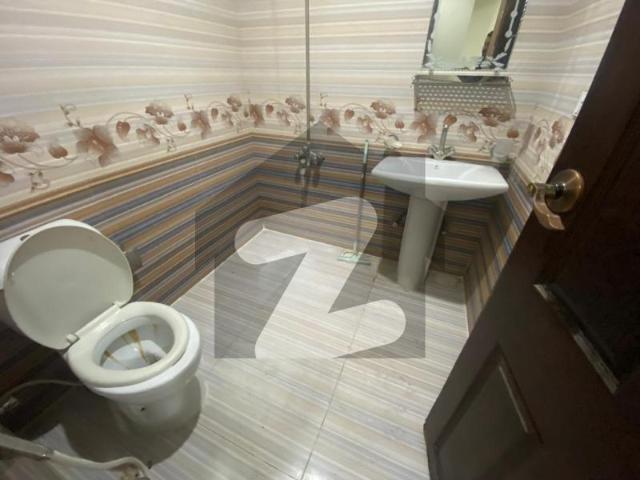 1 Bedroom Unfurnished Apartment Available For Rent In E11 4 E 11/4