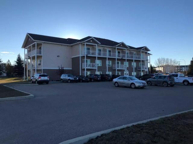 1 Bedroom Unit in a Quiet Building in Innisfail