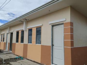 1 bedroom Villas for sale in Naic