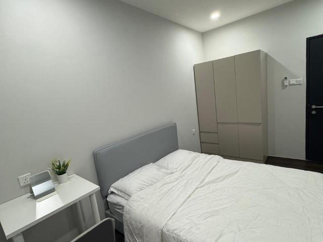 1 Bedrooms Gizo 11 Apartment Fully Furnished @ Muara Tabuan