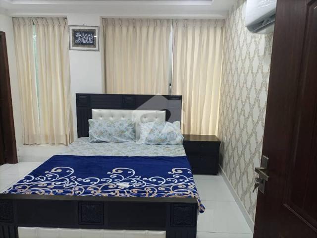1 bedroon fully furnished apartment for rent in sector d bahria town lahore
