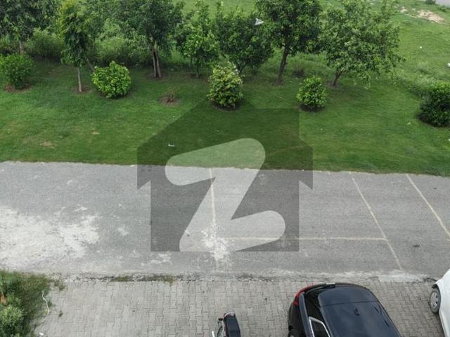 1 Beds 4 Marla Good Location Apartment for Rent in DHA Phase 8 Lahore. DHA Phase 8