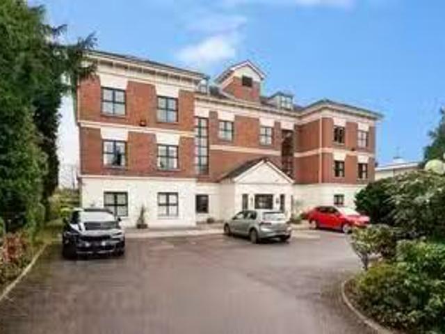 1 Berkeley Court, 21 Derryvolgie Avenue