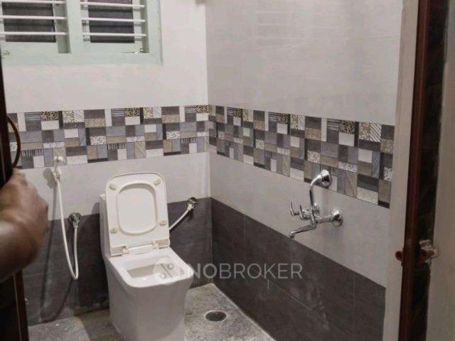 1 BHK Villa In Anjeneyya Swamy Nilaya for Rent In 42, K. G