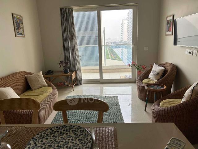 1 BHK Villa In Central Park Flower Valley for Rent In Secto