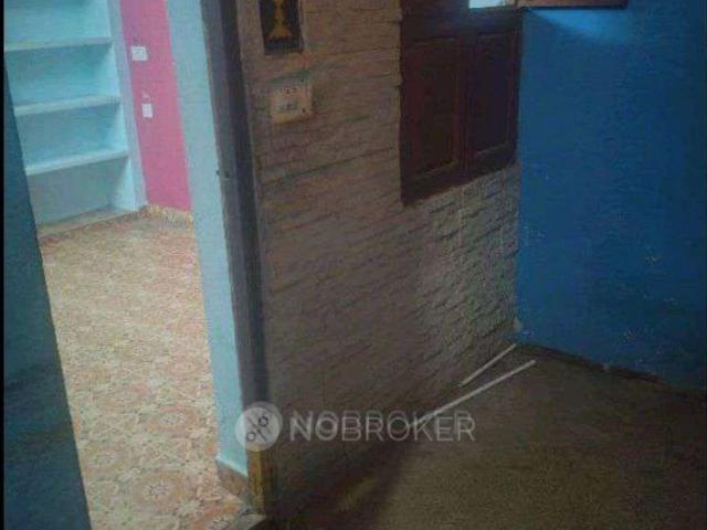 1 BHK Villa In Elumalai Vila for Rent In 415, Krishna Nagar