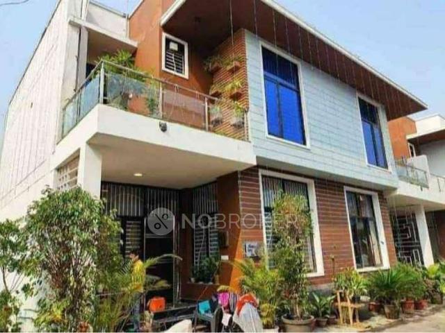 1 BHK Villa In Kingson Green Villa for Rent In Green Villa 2