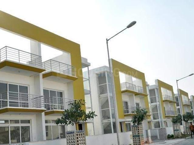 1 BHK Villa in Sector 88 for resale Faridabad. The reference number is 18801655