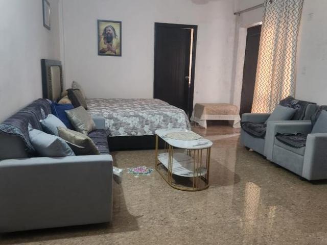 1 BHK Apartment in Chaitanya Vihar for resale Vrindavan. The reference number is 20933314