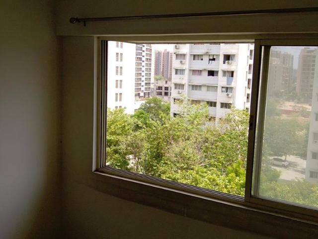 1 BHK Apartment in Chandkheda for resale Ahmedabad. The reference number is 20382800