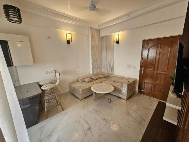 1 BHK Apartment in Chi V Greater Noida for resale Greater Noida. The reference number is 14870510